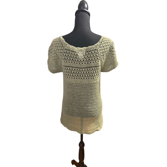 Chadwicks Green Crochet Layer Top with Scallop Hem – Boho Chic - Picture 5 of 6